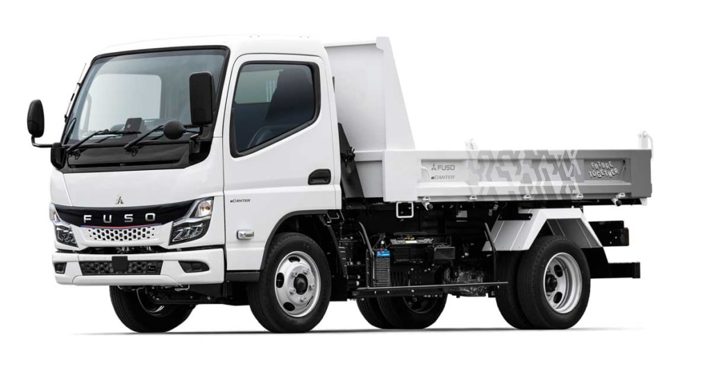 三菱ふそう/eキャンター・ダンプ車など展示【ジャパンモビリティショー】 20231013FUSO 1 1024x530 - 三菱ふそう/eキャンター・ダンプ車など展示【ジャパンモビリティショー】