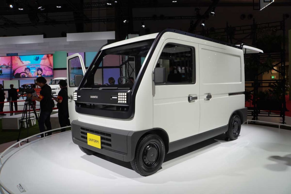 20231025JMS 3 1024x683 - ジャパンモビリティショー2023／EV、FCの次世代商用車を各社が披露