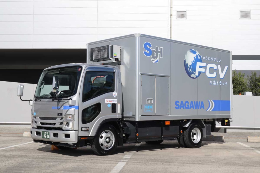 20231115SAGAWA 1 1024x683 - 佐川急便／ラストワンマイル配送にFC小型トラックとEV小型トラックを導入