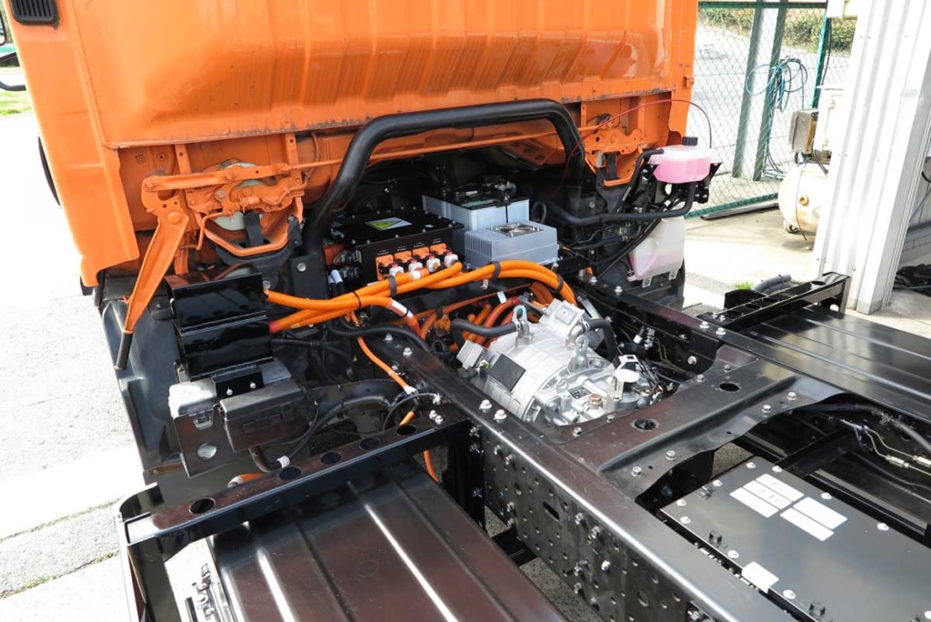 20240408SBS 1 1024x684 - SBS HD／EV改造中古トラックを試験走行、量産化目指す