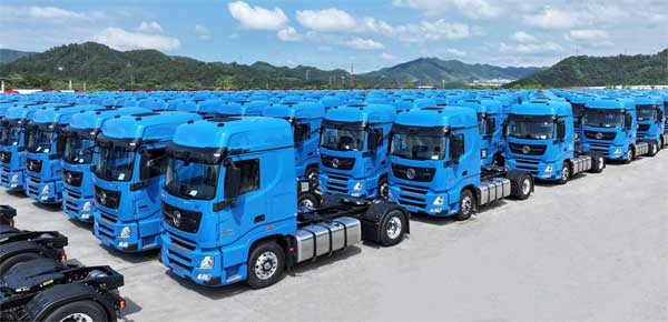 20240902INCEPT - 中国Inceptio／自動運転大型トラック400台を一括納入