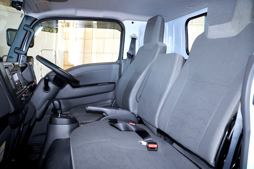 20241220 isuz032 1024x683 - トラック最前線／公道試乗で体感した、いすゞ「エルフミオ」の実力