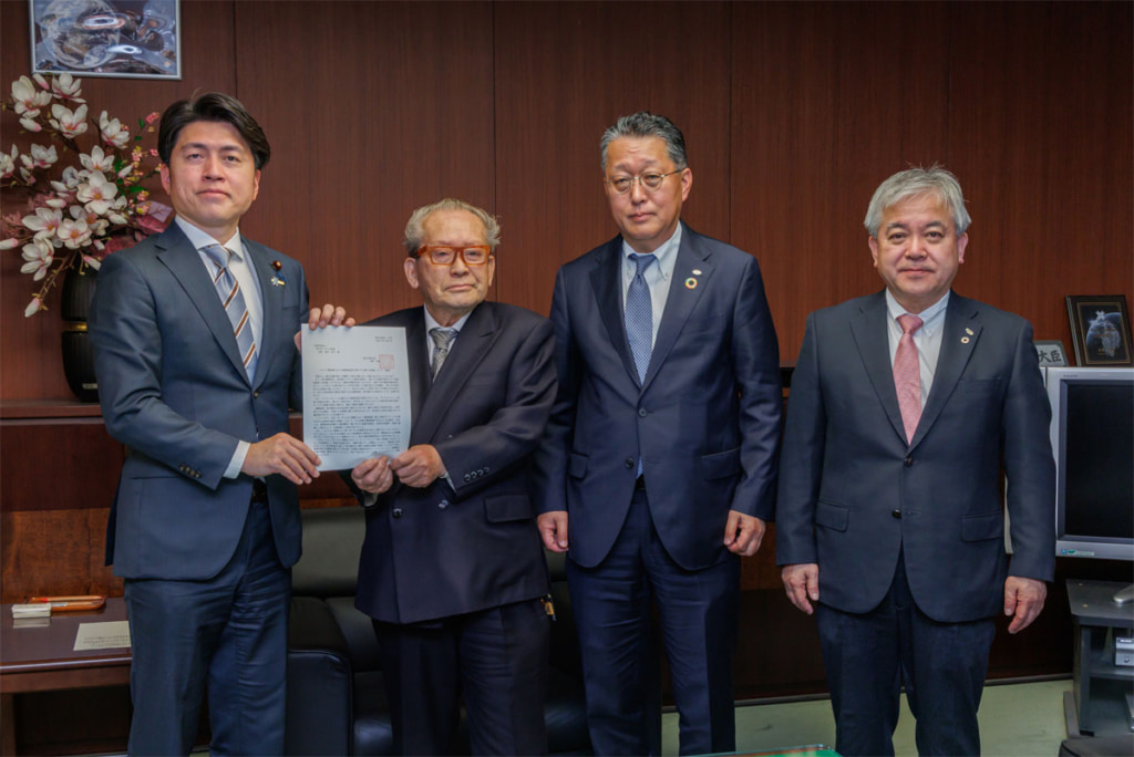 20250414yousei1 1024x684 - 国交省／中野大臣が全ト協に「価格転嫁と賃上げ」の取り組みを要請