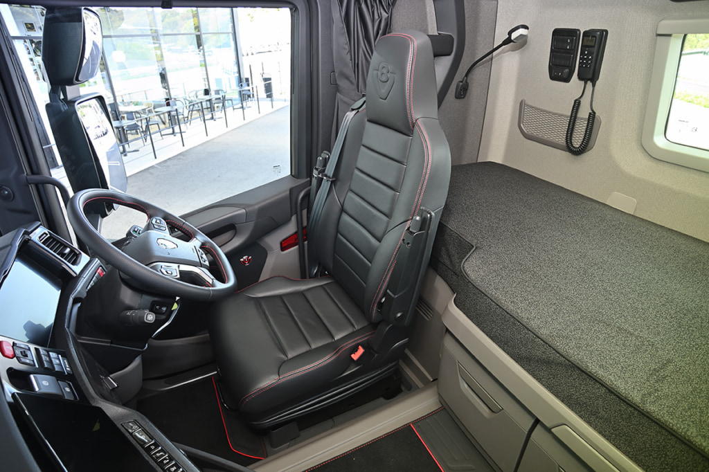 20250425scania02 1024x682 - トラック最前線／最新プレミアムトラックの実力を体感、スカニア「SUPER」試乗