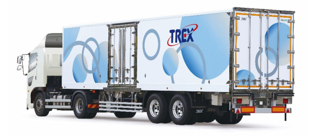 日本トレクス/豊橋みなとフェスティバルに冷凍バンセミトレーラを出展 20250704trex 1024x447 - 日本トレクス/豊橋みなとフェスティバルに冷凍バンセミトレーラを出展