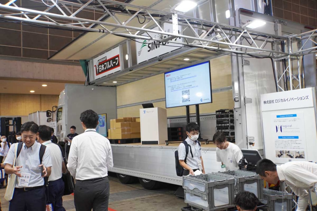20250910EXPO 3 1024x683 - 国際物流総合展2025／ドライバー不足に対応する最新技術など、各社が提案