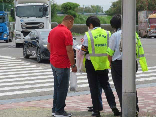 北陸信越運輸局、公正取引委員会など/「荷主等への集中監視月間」ドライバー54名にヒアリング 20251017gmen - 北陸信越運輸局、公正取引委員会など/「荷主等への集中監視月間」ドライバー54名にヒアリング
