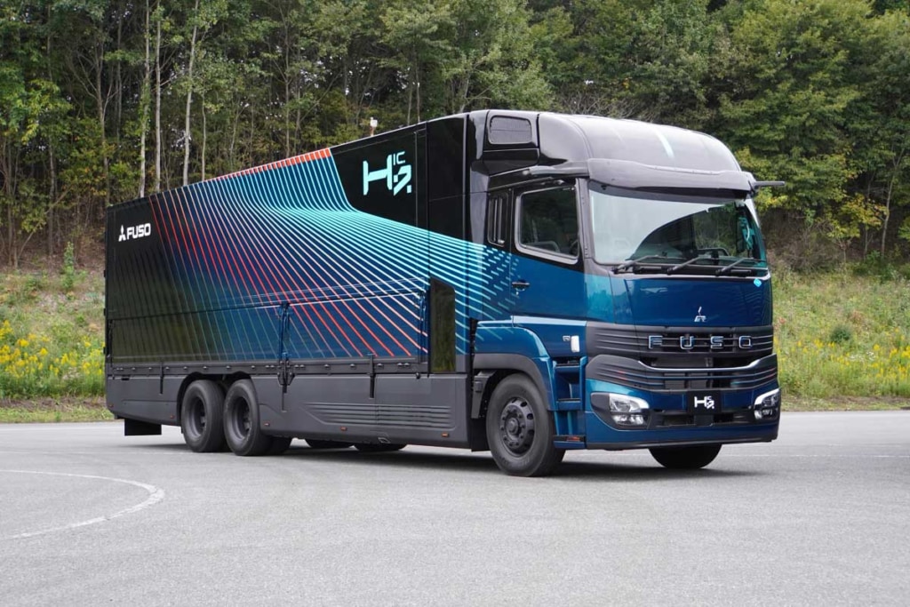 20251104fuso 2 1024x683 - 三菱ふそう／水素駆動大型トラック開発、全方位で進める