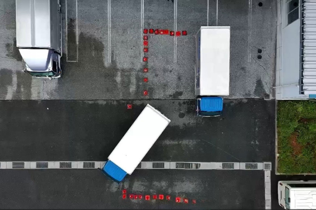 タカスエ/トラックドライバーが企画・運営「第26回 運送安全大会」開催 20251218takasue2 1024x682 - タカスエ/トラックドライバーが企画・運営「第26回 運送安全大会」開催