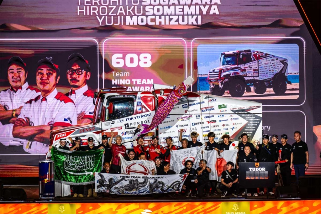 20260119hino 1024x683 - 日野チームスガワラ／ダカール・ラリー35回連続完走を果たす