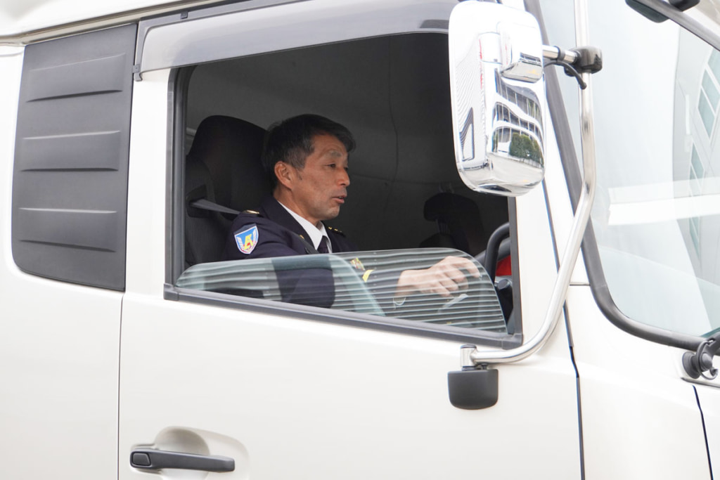 20260211UD 4 1024x683 - 関東運輸局／自衛官対象「大型トラック運転体験会＆企業説明会」開催、退官後の再就職を後押し