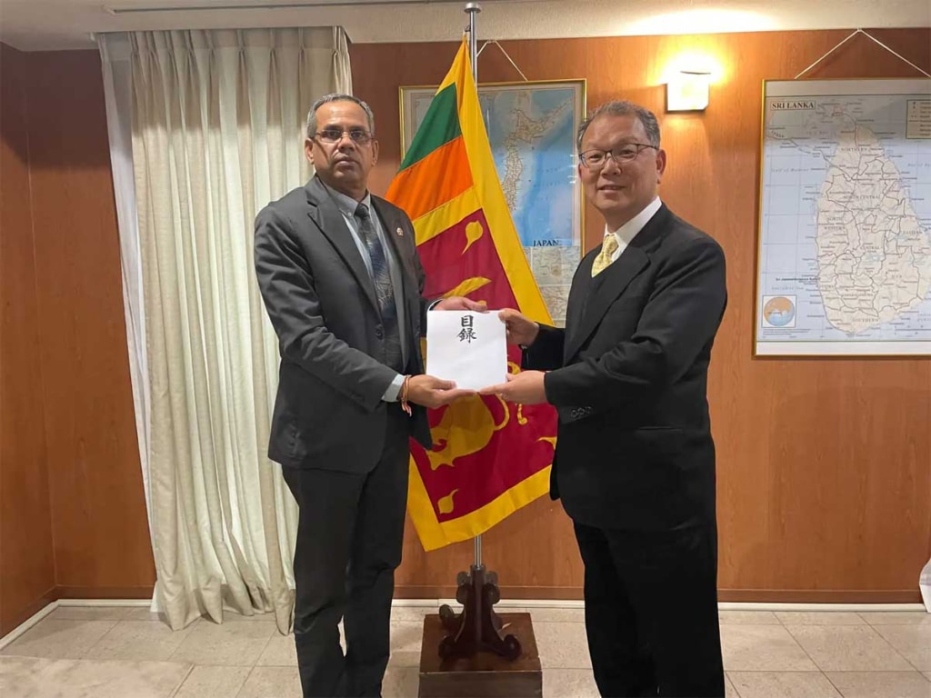 20260212arai 1024x768 - 荒井商事／豪雨災害のスリランカに復興支援として寄付金を寄贈