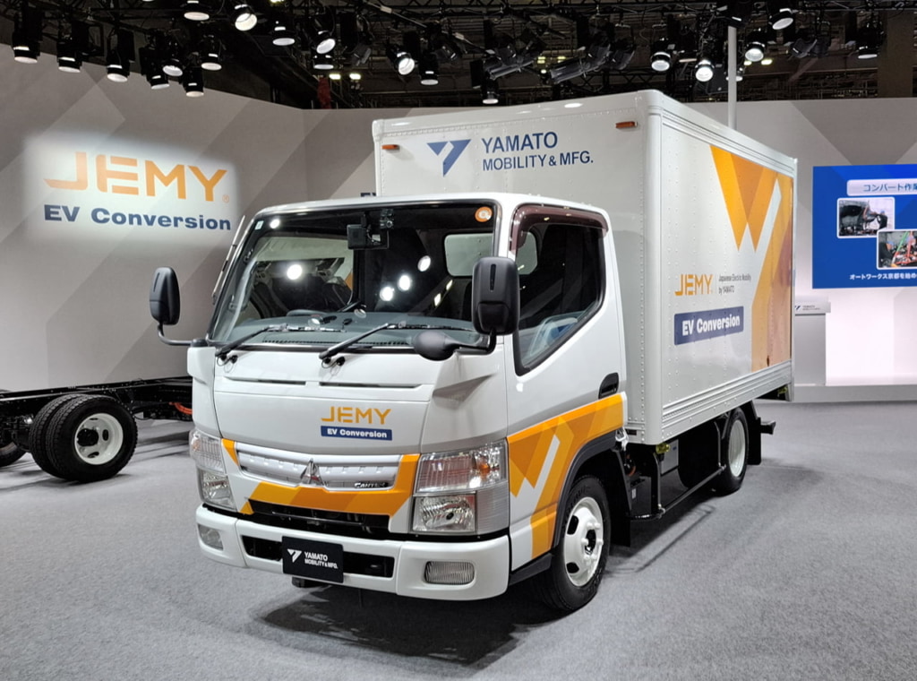 ヤマトモビリティ&Mfg./EVコンバージョントラックを活用した移動式電力インフラを共同開発 jms2025 11042 1024x760 - ヤマトモビリティ&Mfg./EVコンバージョントラックを活用した移動式電力インフラを共同開発