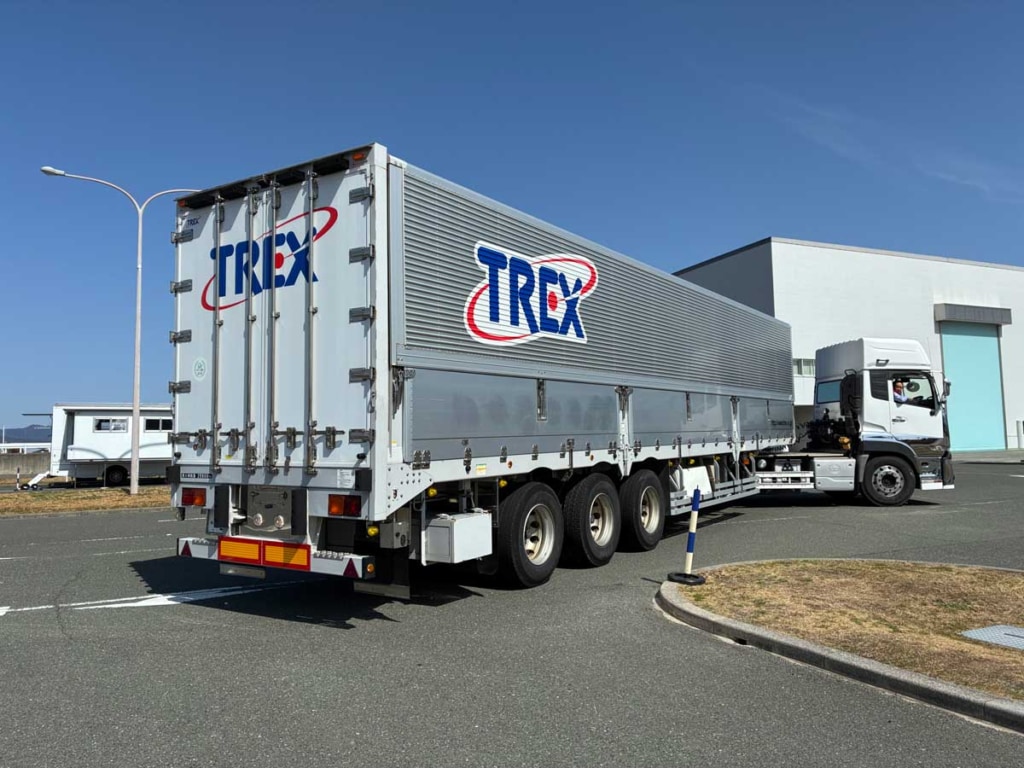 20260326yamashiro 5 1024x768 - トラック最前線／物流課題解決に向けた日本トレクスの取り組み トラックからのステップアップを支援する 「トレクスドライビングスクール」を体験（前編）