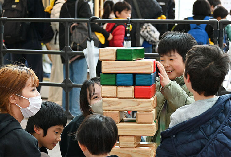 いすゞ自動車/子ども向け「木育イベント」を開催、ものづくりの楽しさ伝える 20260331isuzu - いすゞ自動車/子ども向け「木育イベント」を開催、ものづくりの楽しさ伝える