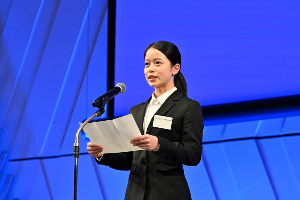 20260401sagawa2 1024x683 - SGホールディングス／創業地・京都で、新入社員568名が入社式に参加